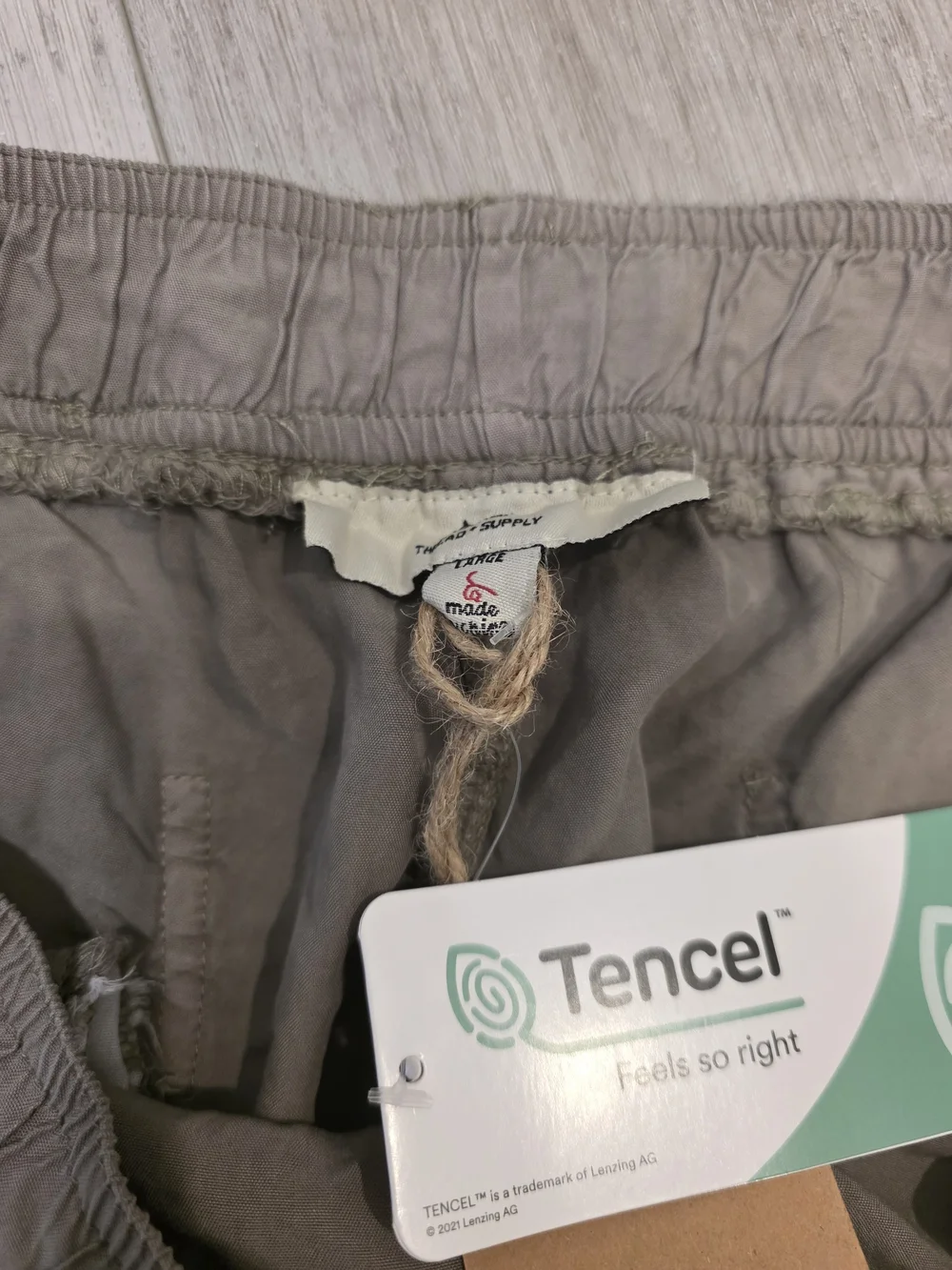 NWT Thread & Supply TENCEL™ Drawstring Shorts | Women's Large | Taupe | Summer - Picture 5 of 10